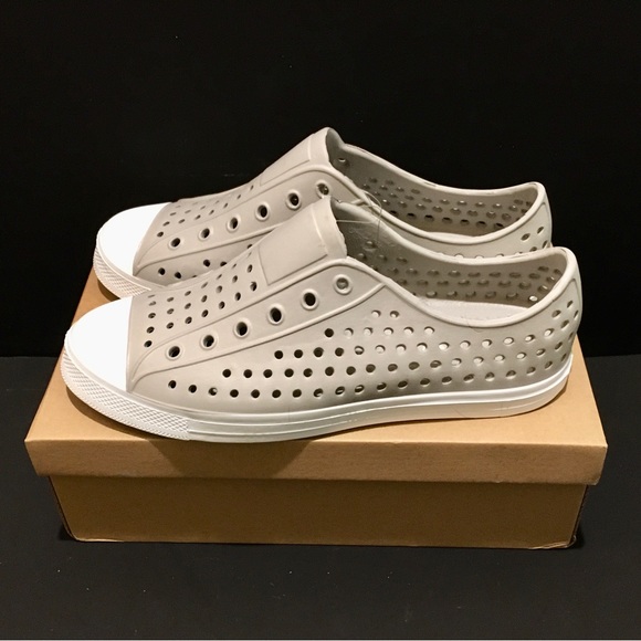 Unisex Mens Womens Water Shoes Garden Clogs Lightweight Swimming Beach Slip On - Picture 2 of 9